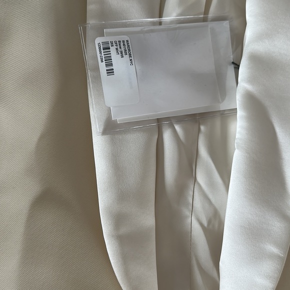 White tuxedo jacket wardrobe.nyc size 2xs - Picture 2 of 8